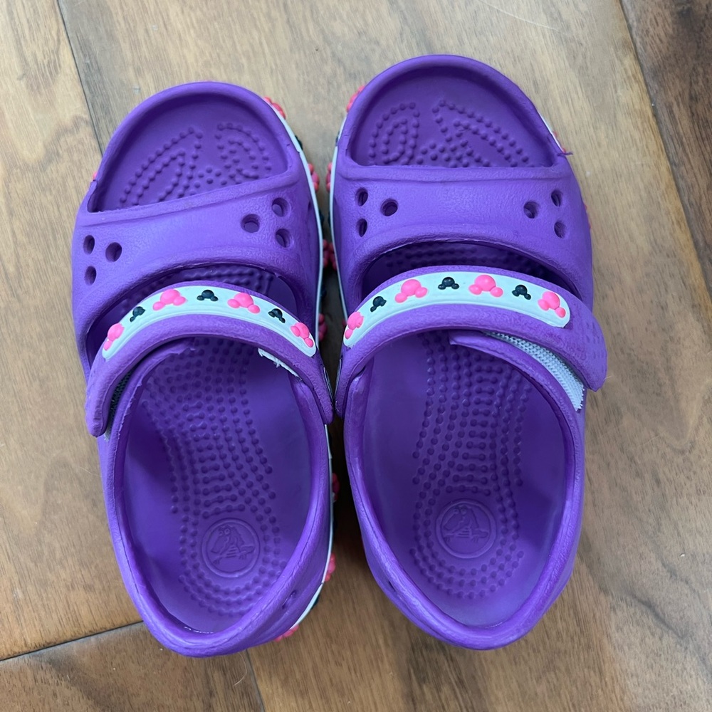 CROCS Purple Sandals with Textured Footbed and Perforated Design